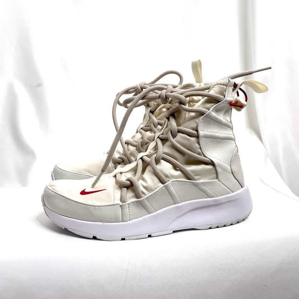 Nike Tanjun Snow Boot (sold out in stores)
